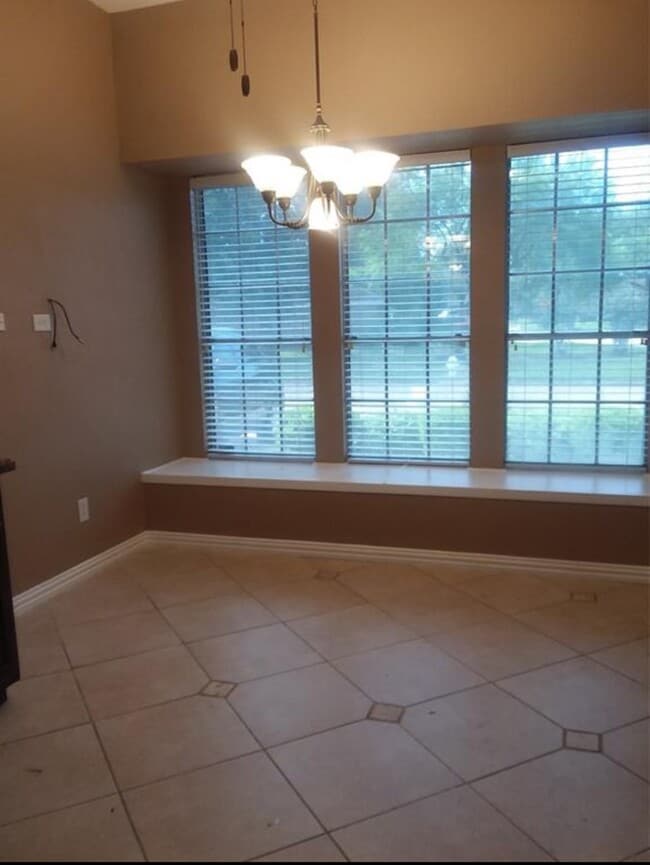 Building Photo - 7414 Seton Lake Dr