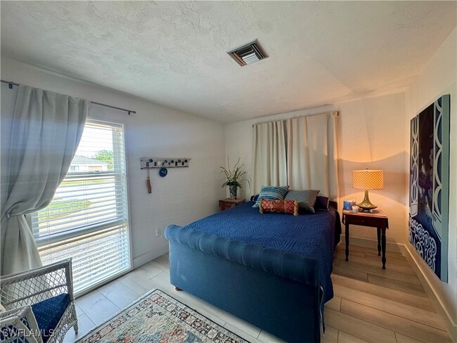 Building Photo - 1249 Fruitland Ave