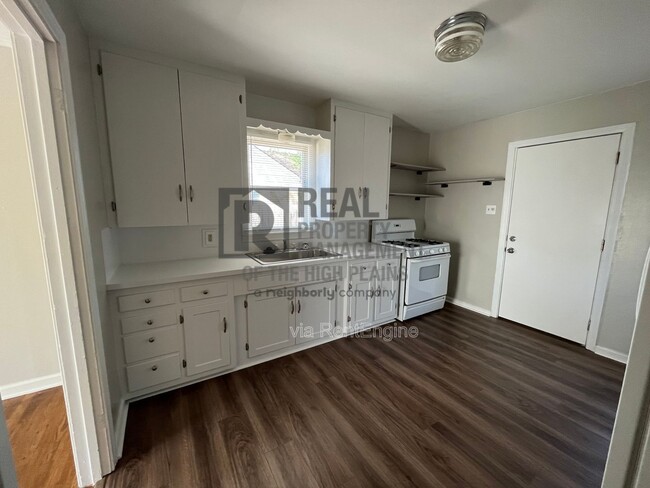 Building Photo - 4123 S Harrison St