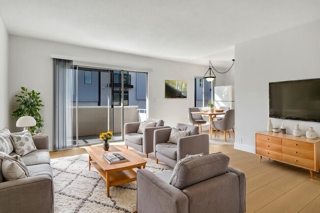 Building Photo - Ohio Luxury Investments LLC