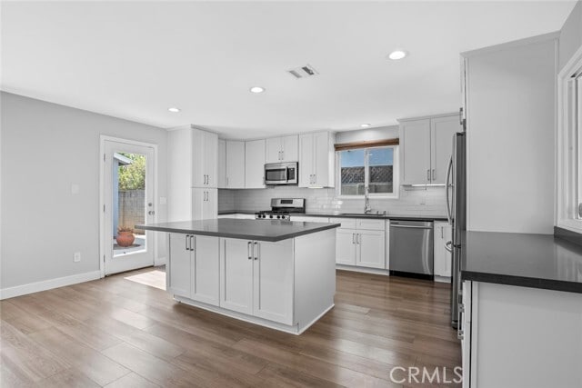Building Photo - 8008 McLaren Ave