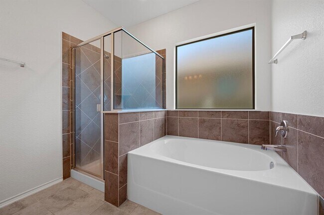 Building Photo - 6257 Mantalcino Dr