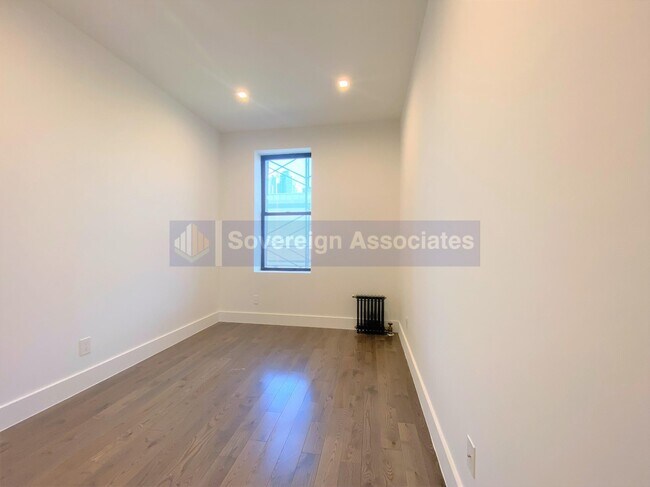 Building Photo - 285 Saint Nicholas Avenue