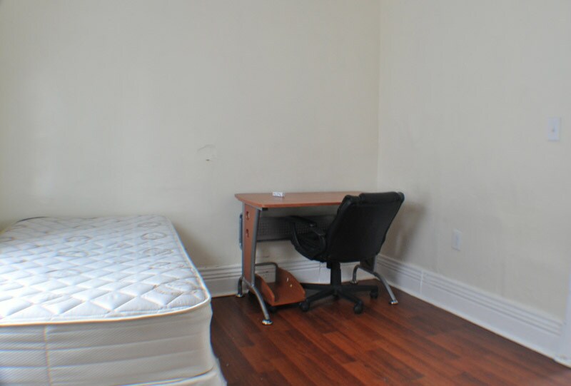 Building Photo - 110 Westcott St