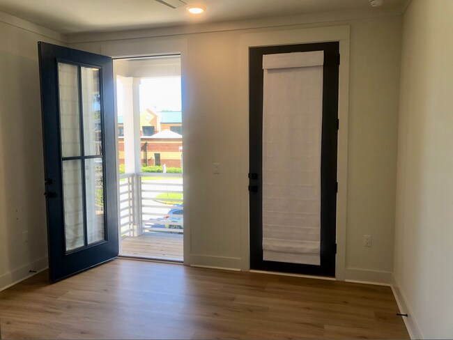 Building Photo - Coming Soon in East Hill