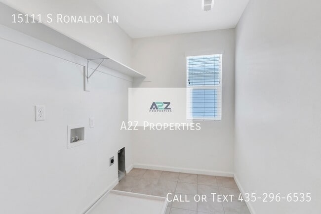 Building Photo - 15111 S Ronaldo Ln
