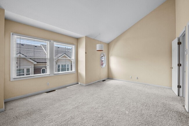 Building Photo - 3740 E 1st Ave