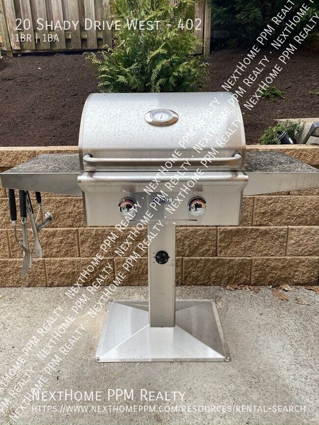 Building Photo - 20 Shady Dr W