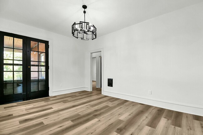 Building Photo - 1202-1204 Franklin Ave