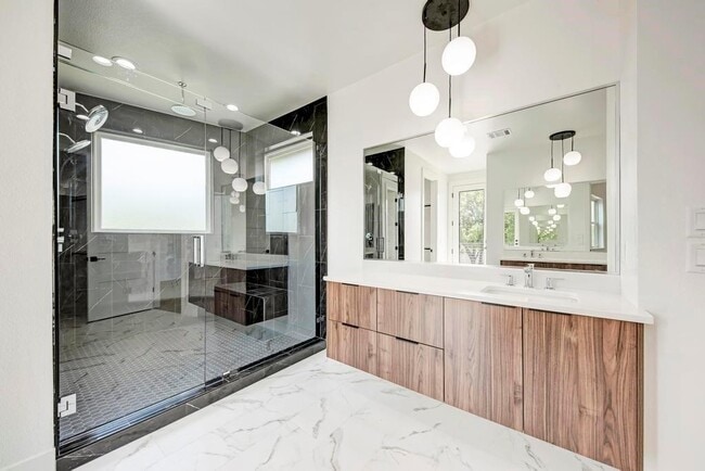 Building Photo - 200 Tillery Sq