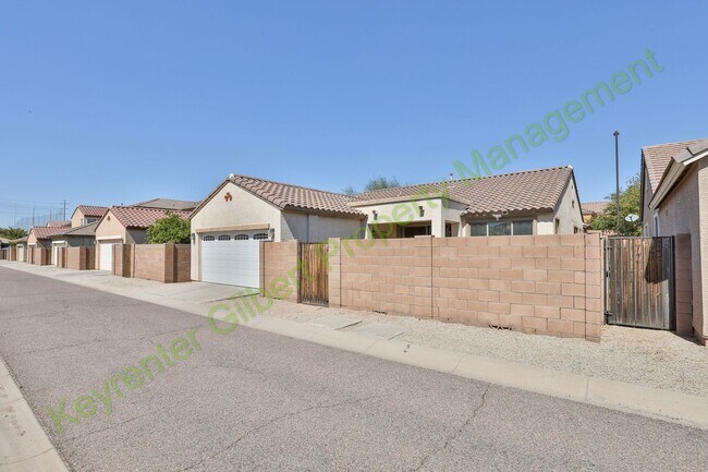 Building Photo - Beautiful Lyons Gate Home w/ Three Communi...