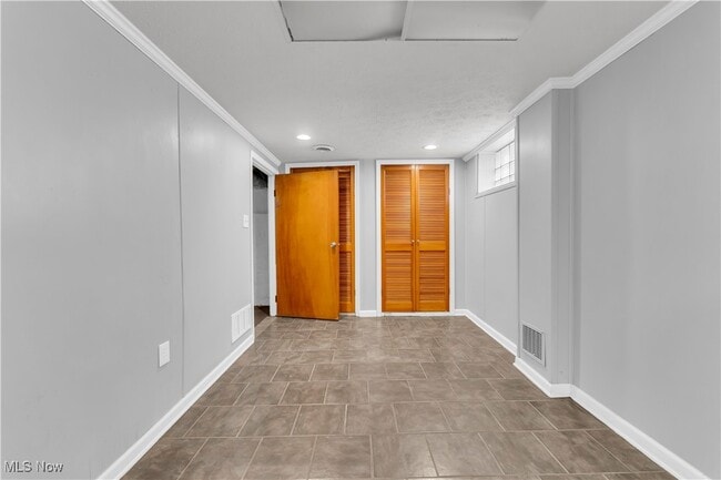 Building Photo - 11217 Florian Ave