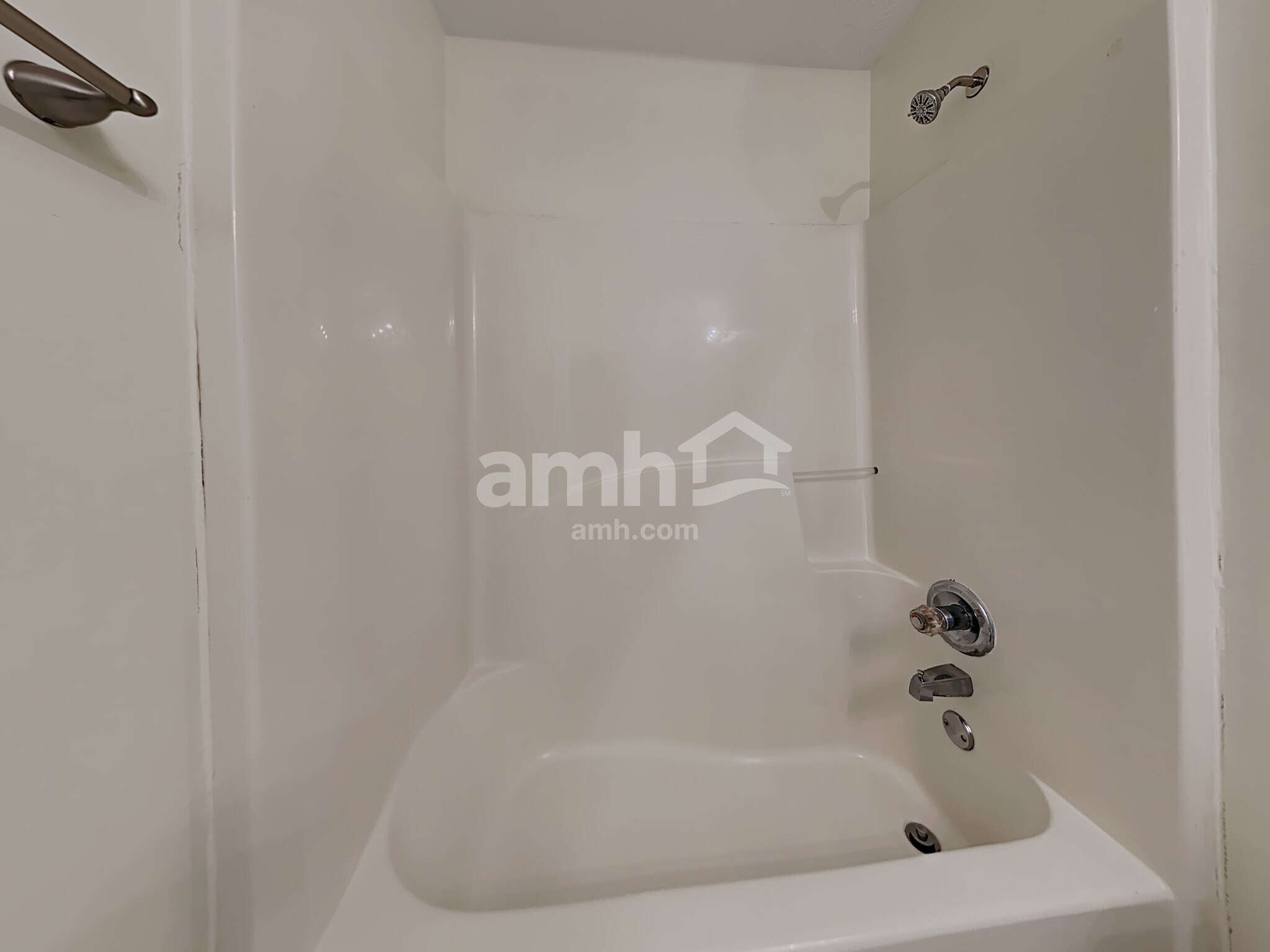 Building Photo - 5810 Stephens Mill Dr