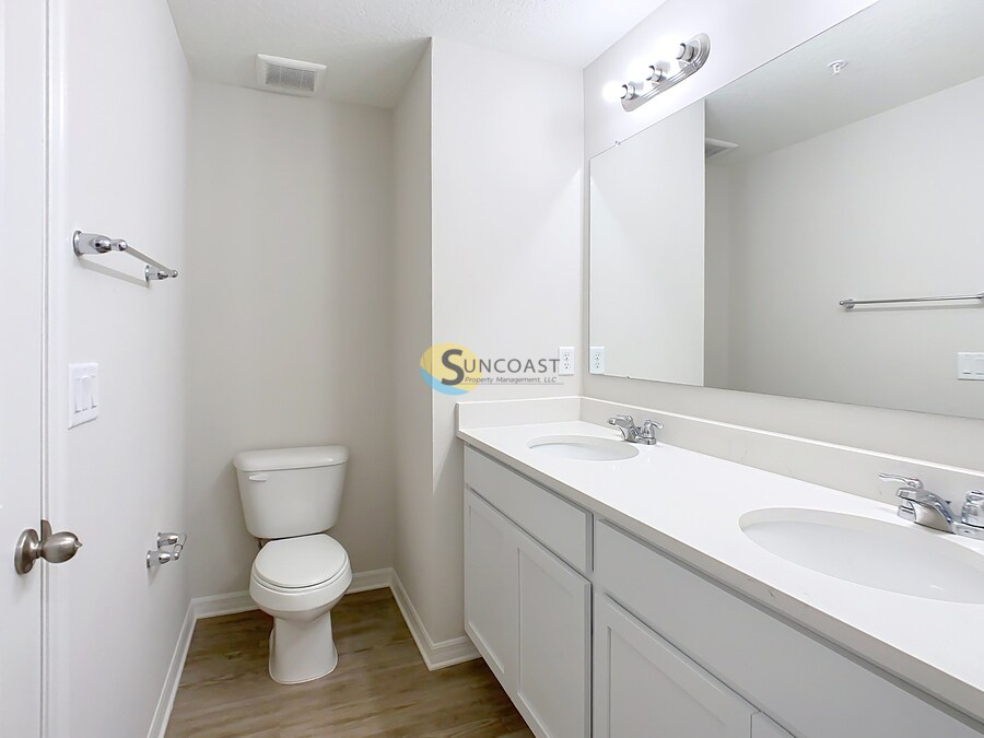 Building Photo - 3821 SW 43rd Ct