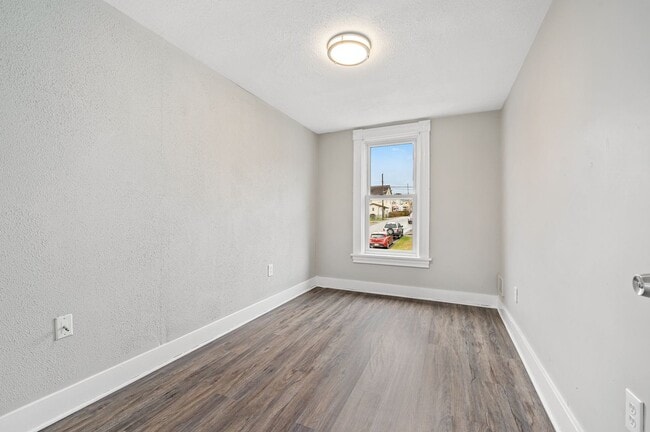 Building Photo - Newly Renovated 3 Bed, 2 Bath Single Family Home in Overbrook Area - Central AC, Off-Street Parki...