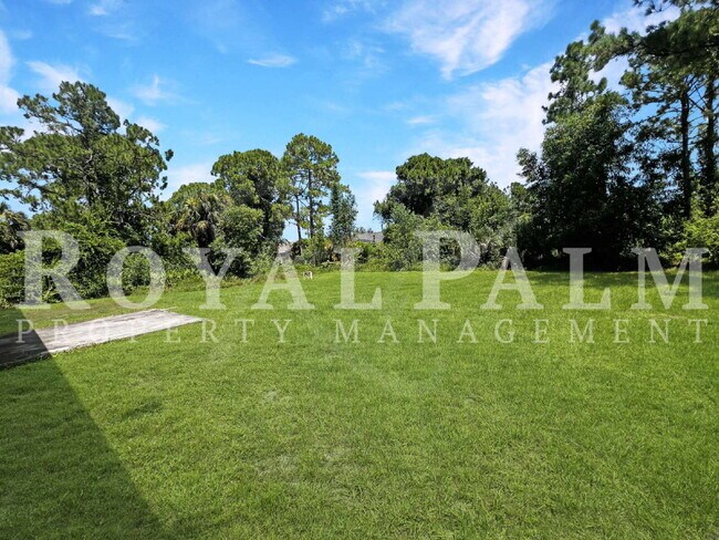 Building Photo - 2908 15th St W