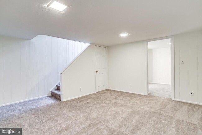 Building Photo - 2822 S Buchanan St