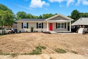 Building Photo - 6629 Ashbrooke Drive