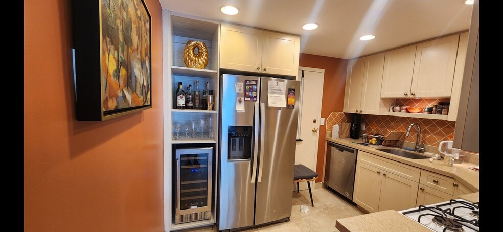 Kitchen with flare and space - 700 Biltmore Way