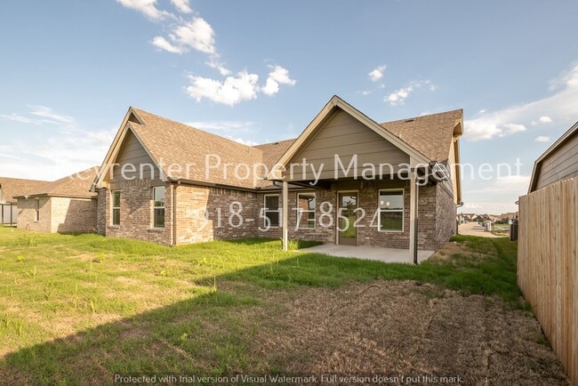 Building Photo - BRAND NEW 4 BEDROOM SIMMONS HOME IN BIXBY!!!