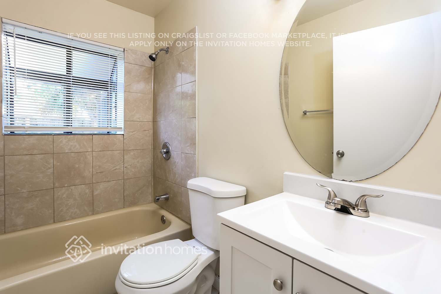 Building Photo - 5926 Ithaca Cir W