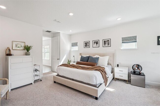 Building Photo - 534 Wishbone Ln