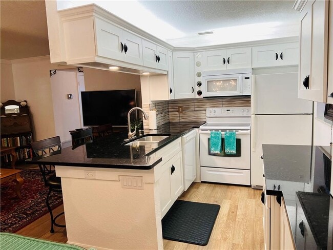 Building Photo - 5400 Florida A1A