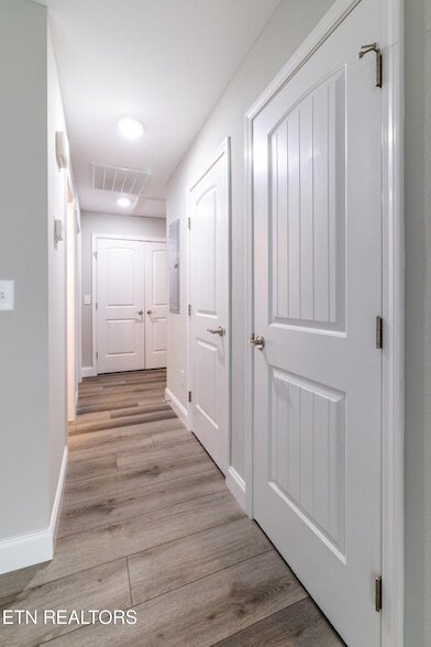 Building Photo - 159 Wade Ln