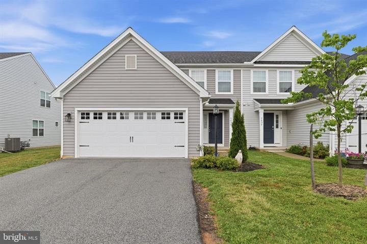 Building Photo - 7450 St Patrick Ct