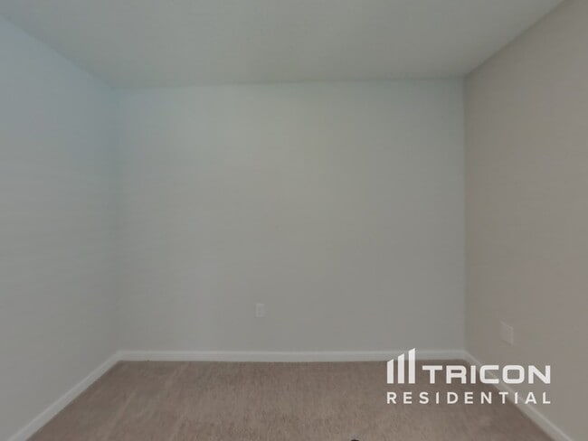 Building Photo - 56 Brazil Nut Cir