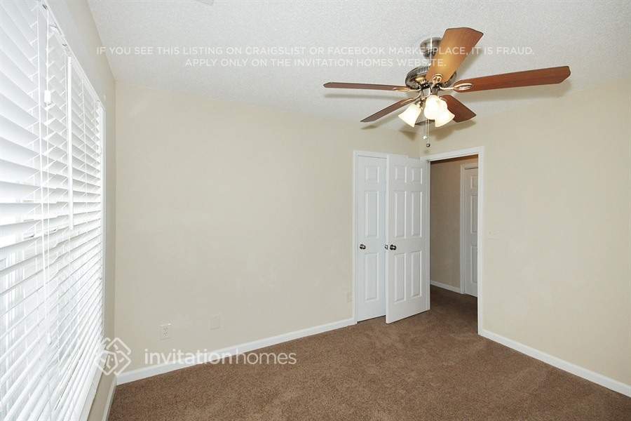 Building Photo - 3921 Village Main St