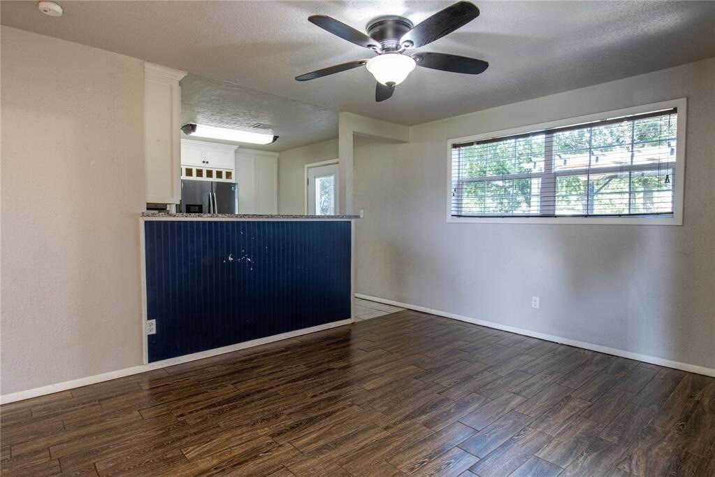 Building Photo - 105 Woods Ave