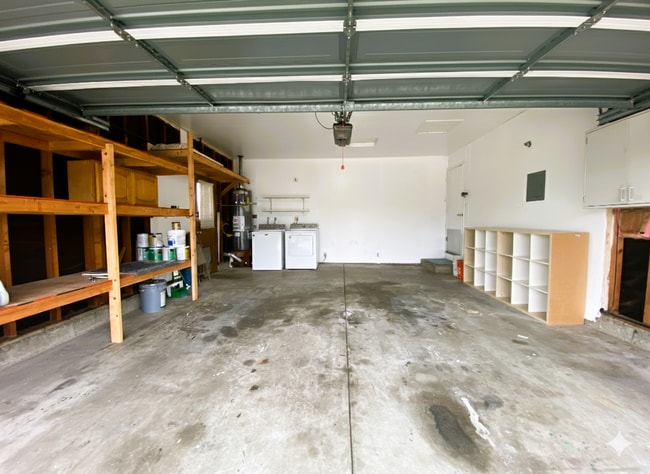 Building Photo - Lovely 3-bedroom home for rent in Fremont - Sundale!