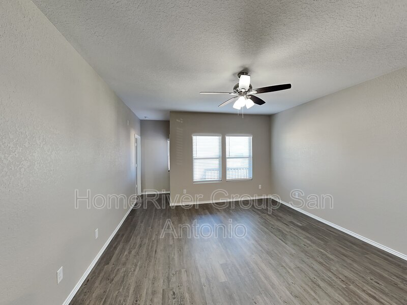 Building Photo - 13541 Lily Ln