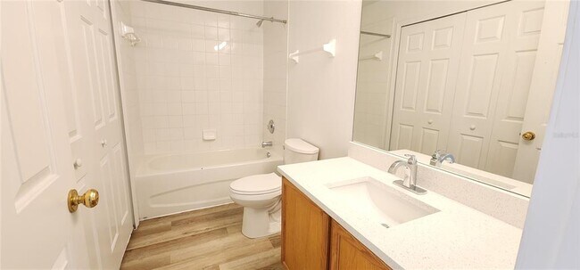 Building Photo - 259 Castlekeeper Pl