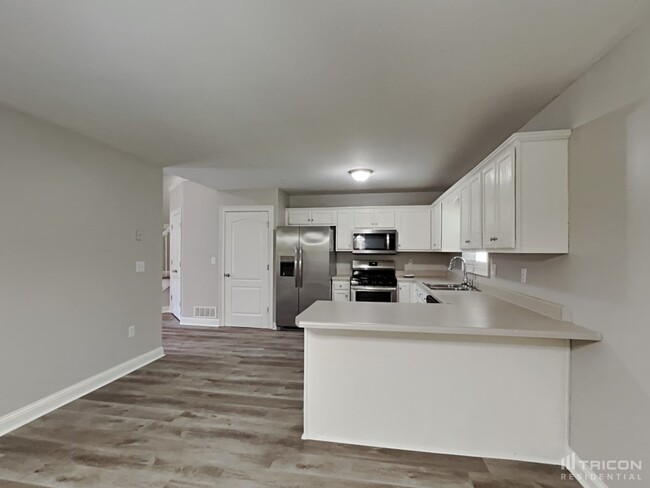 Building Photo - 183 Ivey Lake Pkwy
