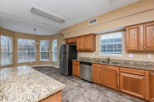 Building Photo - 2208 Havenwood Dr