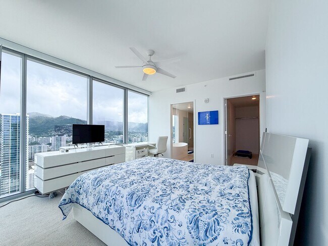 Building Photo - High-Floor 2BR Corner Unit with Expansive Views & 2 Parking at Azure Ala Moana