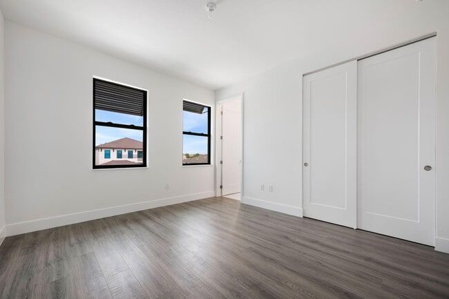 Building Photo - 12526 Solana Bay Cir