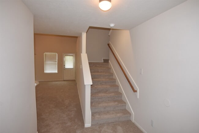 Building Photo - 1035 Junction Ct