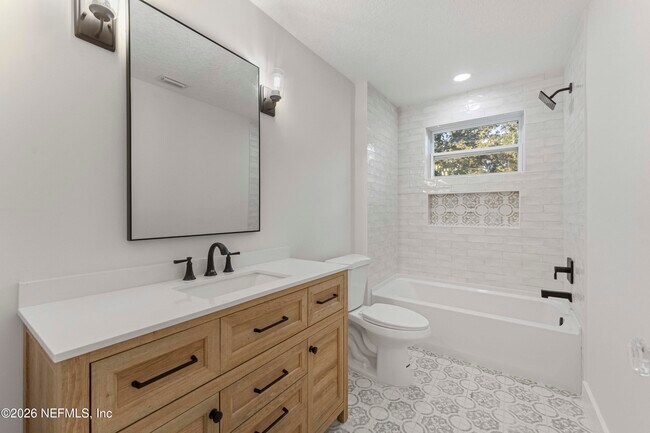 Building Photo - 4308 Worth Dr E