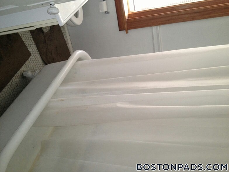 Building Photo - 99 Hancock St