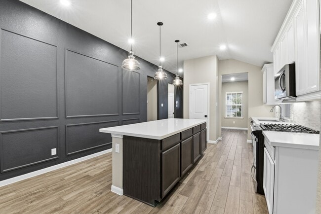 Building Photo - 19427 Trotter Cp Trl