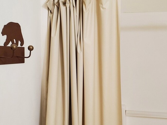 Building Photo - 2643 IL-178