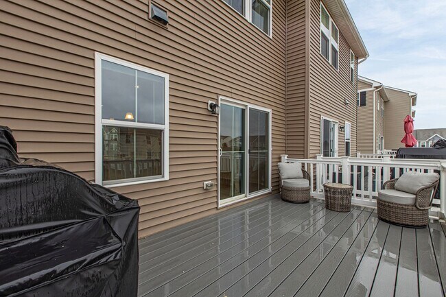 Building Photo - Baker Farm Beauty - Showings TBD