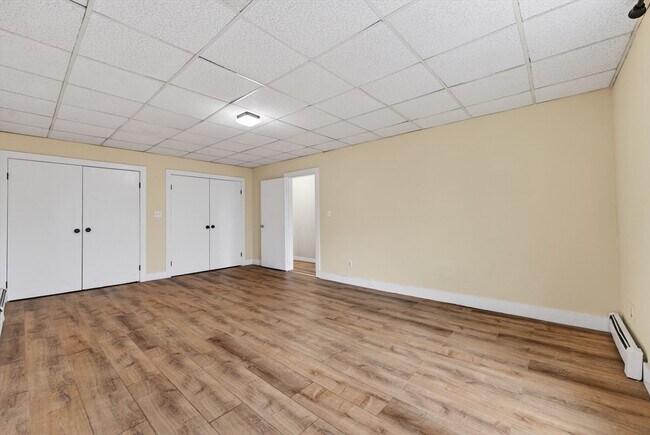 Building Photo - 42 Almont St