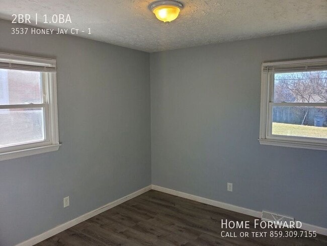 Building Photo - 3537 Honey Jay Ct