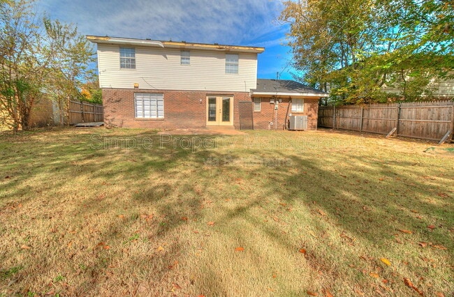 Building Photo - 820 NE 81st St