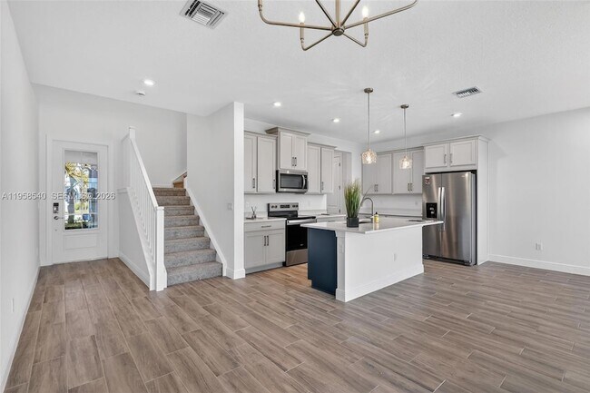 Building Photo - 3574 NW Solange Ct