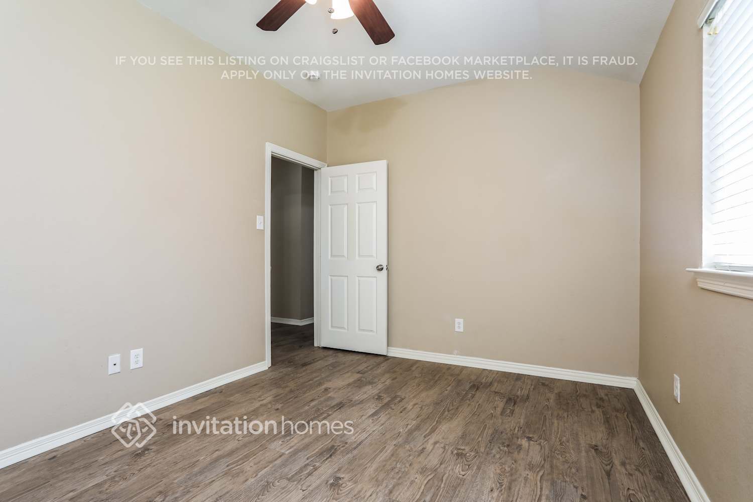 Building Photo - 4808 Bluebird Ln